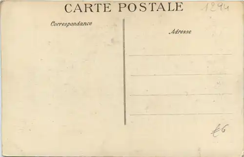 Reims bombarde -392142