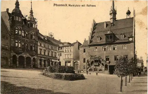 Pössneck, Marktplatz mit Rathaus -520254