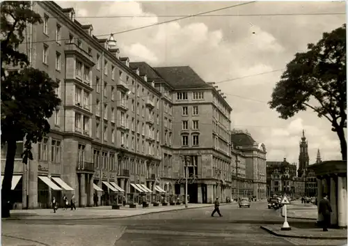 Dresden, Neubauten am Altmarkt -520024