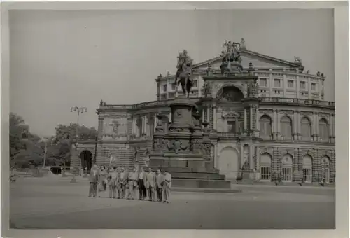 Dresden, Opernhaus -520022