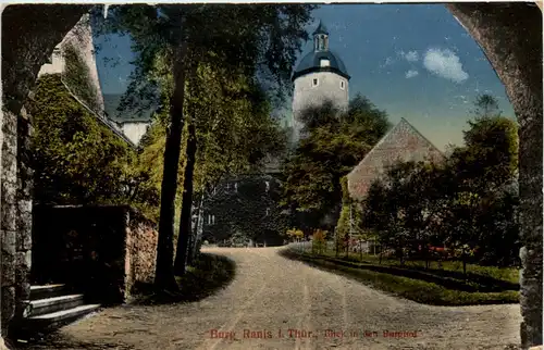 Burg Ranis i. Thür., Blick in den Burghof -518852