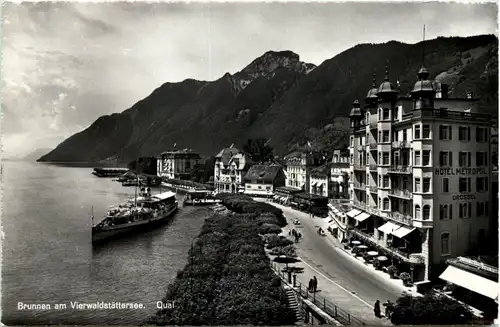 Brunnen am Vierwaldstättersee -632440
