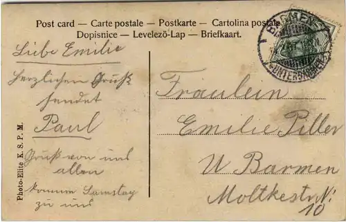 Frau mit Hut - Mode -632782