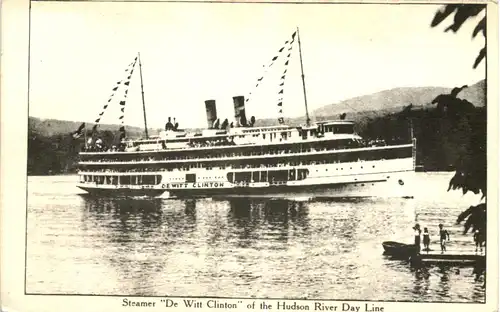 Steamer de Witt Clinton of the Hudson River Day Line -634484