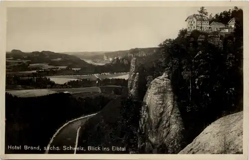 Sächs. Schweiz, Hotel Brand, Blick ins Elbtal -521252