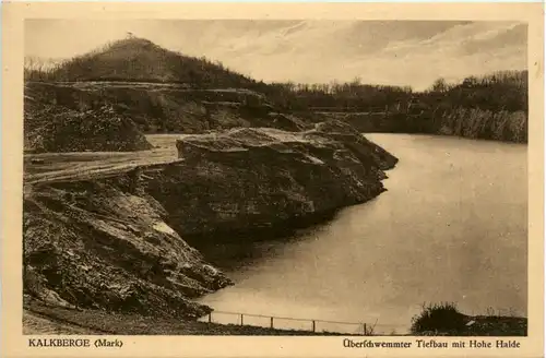 Kalkberge Mark - Überschwemmter Tiefbah -496746