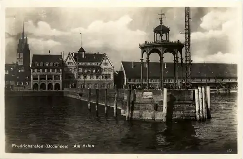 Friedrichshafen, am Hafen -523474