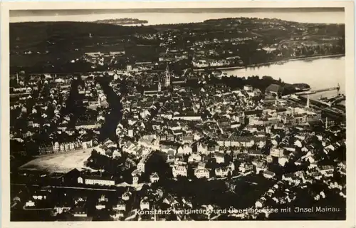 Konstanz, im Hintergrund Überlingen-See mit Insel Mainau -523460