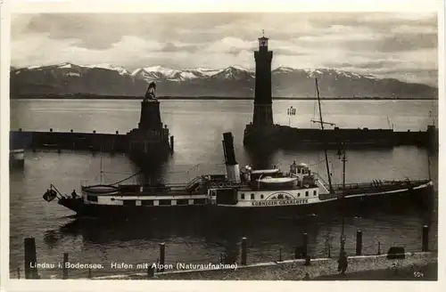 Lindau, Hafen mit Alpen -523632