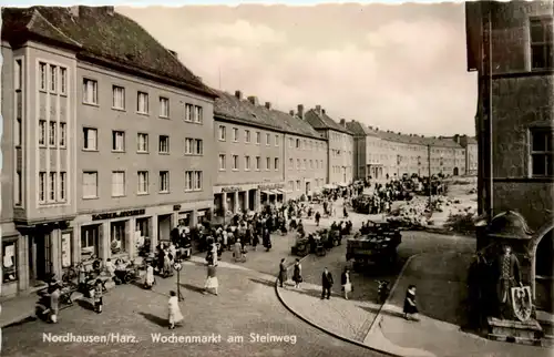 Nordhausen Harz, Wochenmarkt am Steinweg -500548