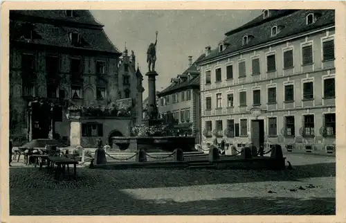 Lindau - Marktplatz mit Kavazzen -611234