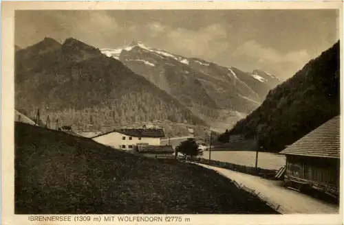 Brennersee mit Wolfendorn -524250