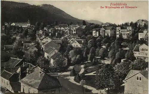 Friedrichroda, Der Wilhelmsplatz mit Villenpartie -524704