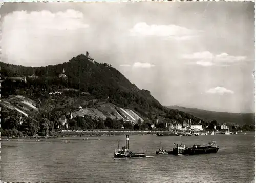 Blick über den Rhein auf Königswinter und den Drachenfels -527388