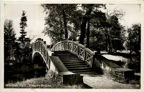 Wörlitzer Park, Treppen-Brücke -526204