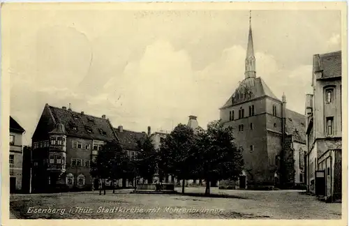 Eisenberg i.Thür., Stadtkirche mit Mohrenbrunnen -526476