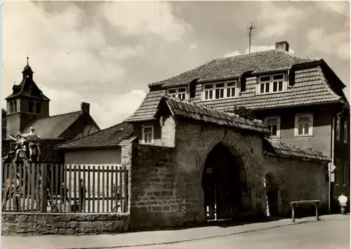 Neudietendorf Kr. Erfurt, Alte Schule und Johanneskirche -502950