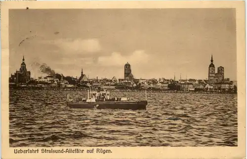 Überfahrt Stralsund-Altefähr auf Rügen -528474