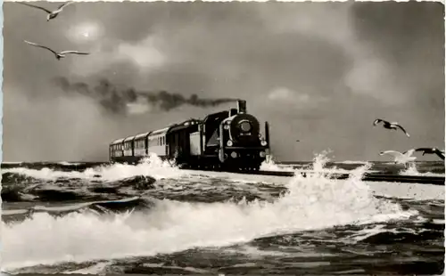 Sylt, D-Zug im Sturm auf dem Hindenburgdamm -528072