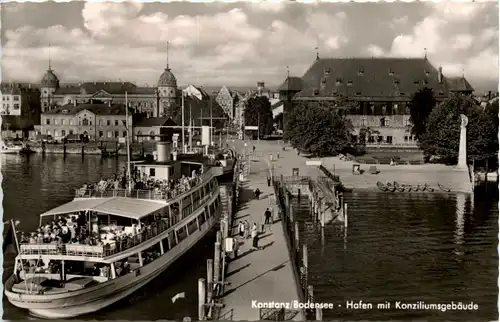 Konstanz, Hafen mit Konziliumsgebäude -528554