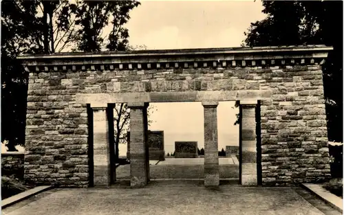 Mahn und Gedenkstätte Buchenwald - Weimar -601078