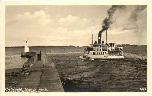Greifswald, Mole in Wieck -528432