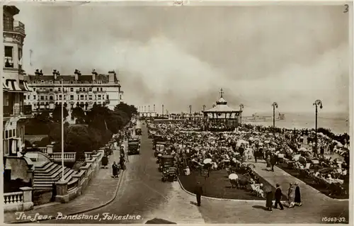 Folkestone - The Leas Bandstand -638520