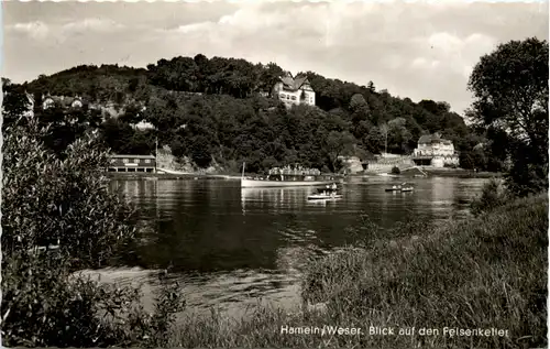 Hameln a d Weser, Weser mit Blick zum Felsenkeller -529076