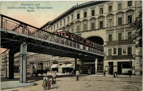 Berlin, hochbahn und durchbrochenes Haus, Bülowstrasse -530562