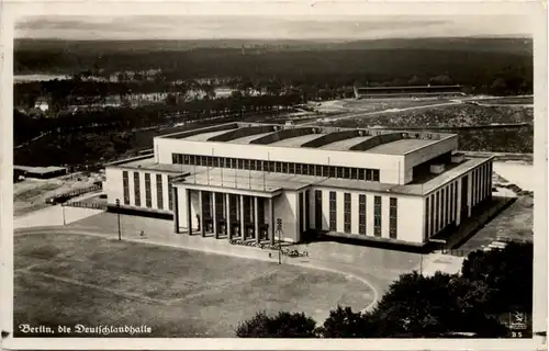 Berlin, die Deutschlandhalle -530582