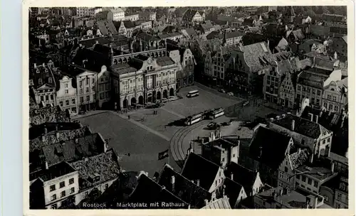 Rostock, Marktplatz mit Rathaus -531636