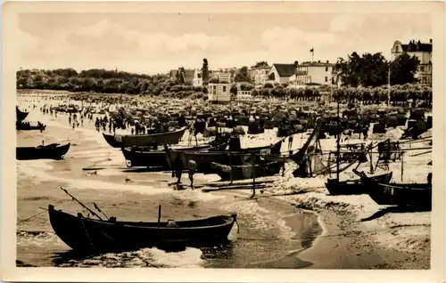 Seebad Bansin, Strand mit Blick auf Ferienheime -531500