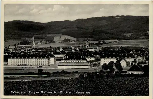 Weiden, Blick auf Kaserne -531844