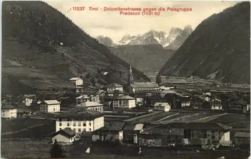 Dolomitenstrasse gegen die Palagruppe - Predazzo -640370