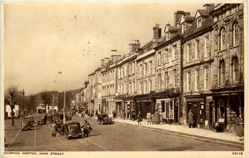 Chipping Norton - High Street -640792