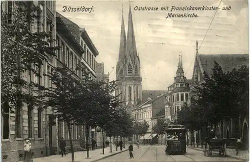 Düsseldorf - Oststrasse mit Franziskanerkloster -621806
