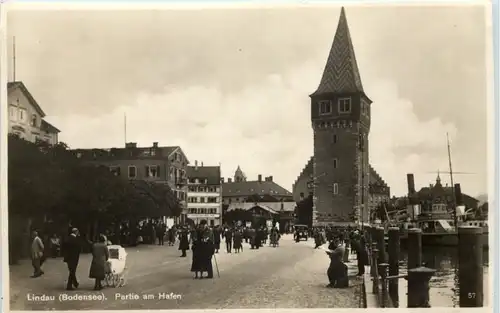 Lindau - Partie am Hafen -608284