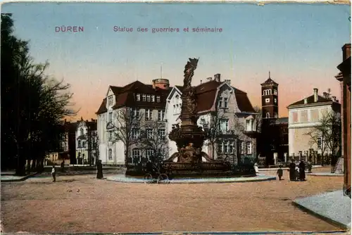 Düren, Statue des guerriers et seminaire -514158