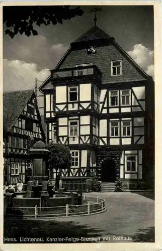 Hess. Lichtenau, Kanzler-Felge-Brunnen mit Rathaus -510780