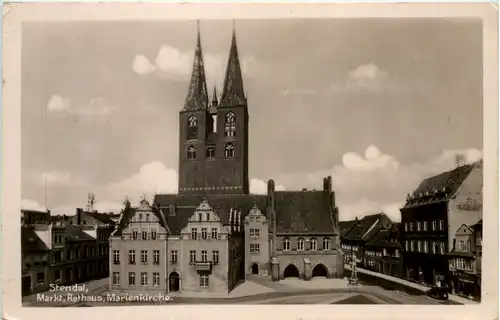 Stendal, Markt, Rathaus, Marienkirche -510820