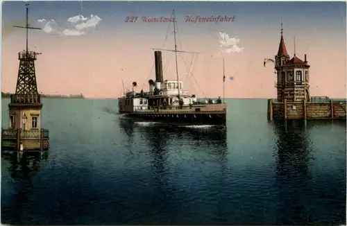 Konstanz, Hafeneinfahrt -521862