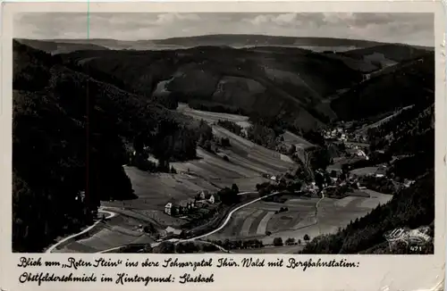 Blick vom Roten Stein ins obere Schwarzatal mit Bergbahnstation -525120
