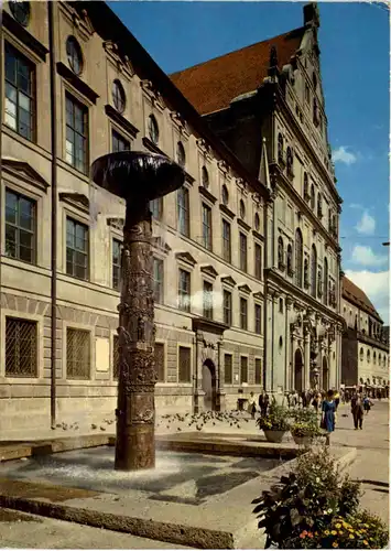 München, Richard-Strauss-Brunnen -529768