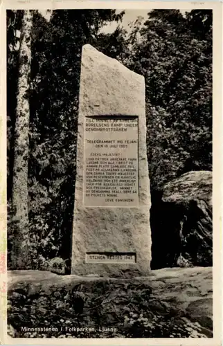 Minnesstenen i Folkparken Ljusne -630858