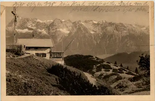 Wankhaus gegen Karwendel - bei Garmisch -522004