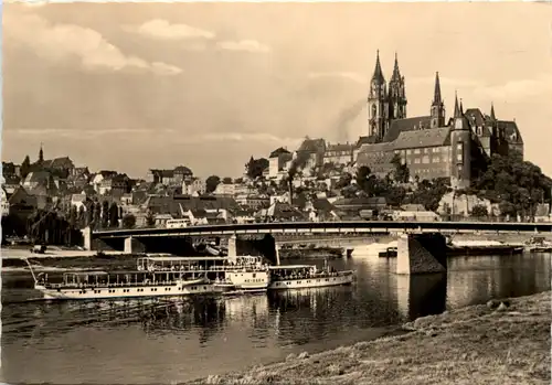 Meissen, Albrechtsburg und Dom und Elbdampfer Meissen -529022