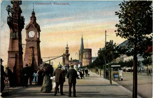Düsseldorf, Rheinwerft -529364