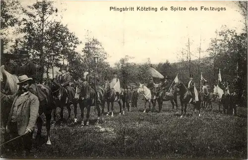 Pfingstritt Kötzting die Spitze des Festzuges -643372