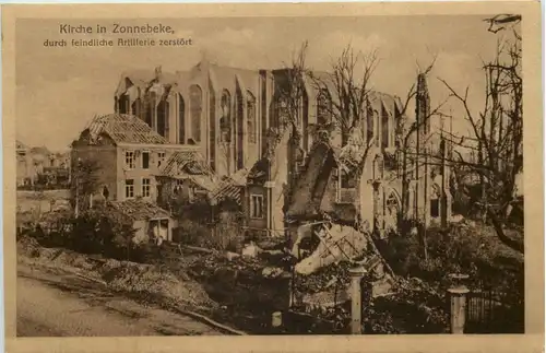 Kirche in Zonnebeke durch feindliche Artillerie zerstört -645062