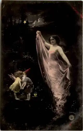 Frau mit Zwerg -645310